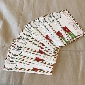 Set of 25 Santa’s Workshop Christmas gift tags